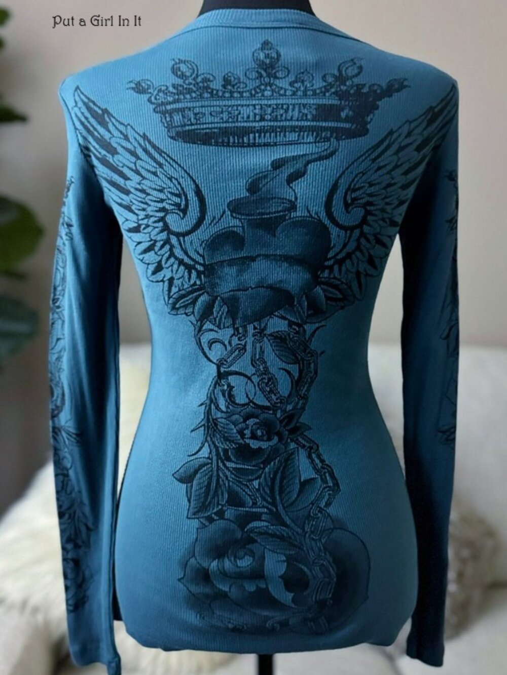 Vocal Apparel women's embellished crystal blue heart wings love shirt m medium - Picture 3 of 3